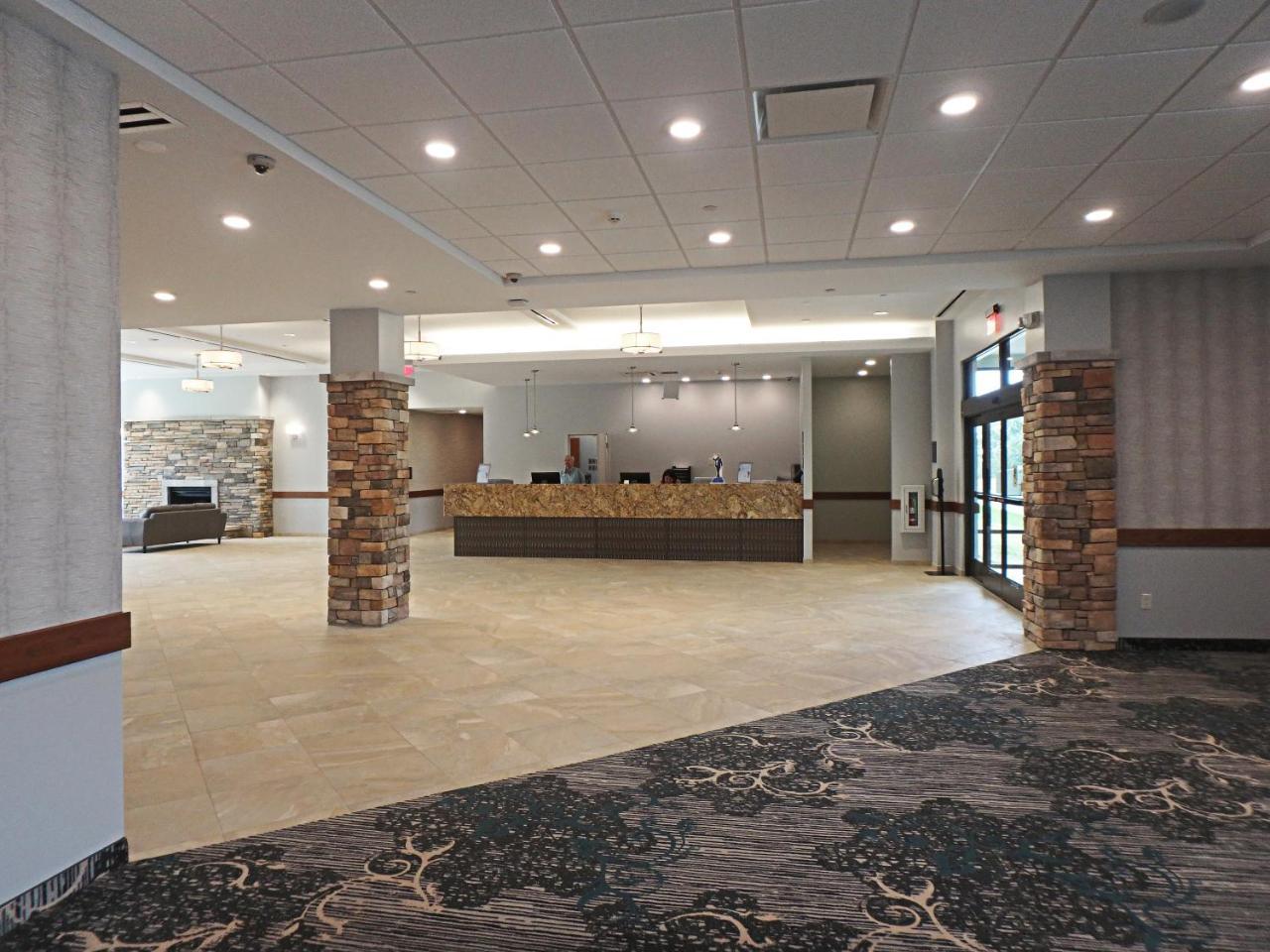Hotel Wyndham Garden State College Boalsburg Exterior foto
